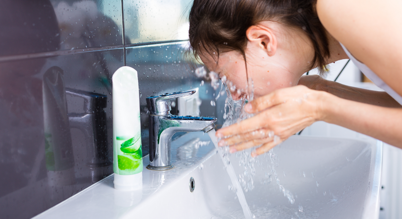 The Right Way to Cleanse Your Face: Korean Dermatologist Tips for a Healthy Glow
