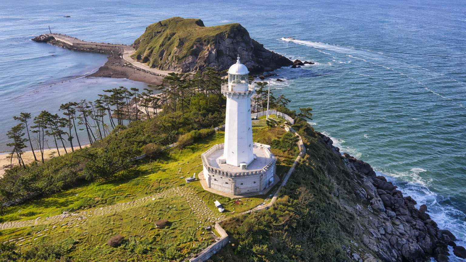 A Journey Through Time: Exploring Gunsan’s Retro Spring Charm
