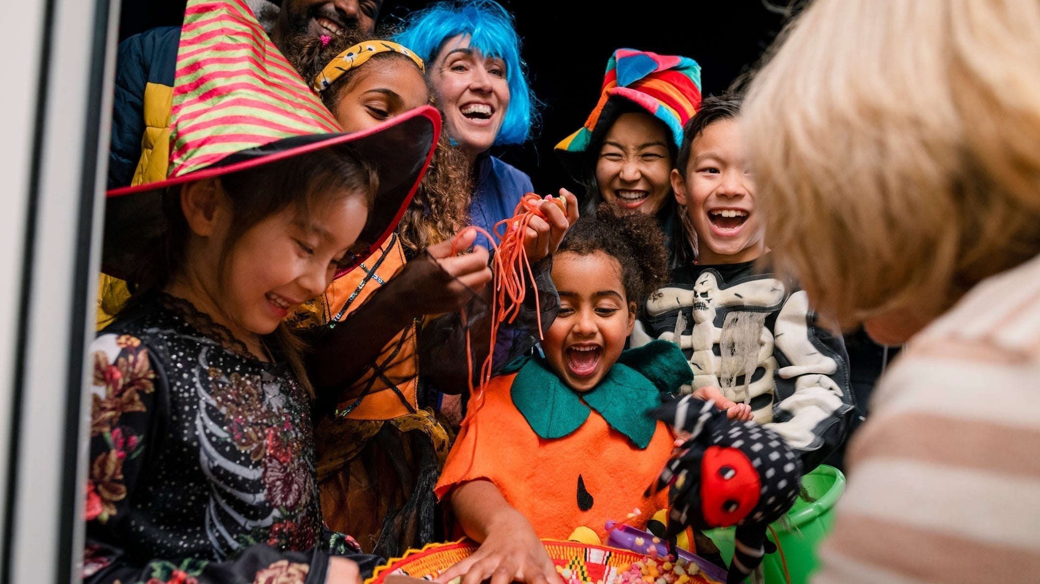 Seoul Halloween 2025: From Itaewon Memories to Safe, Stylish Celebrations | BEAUTIPIN