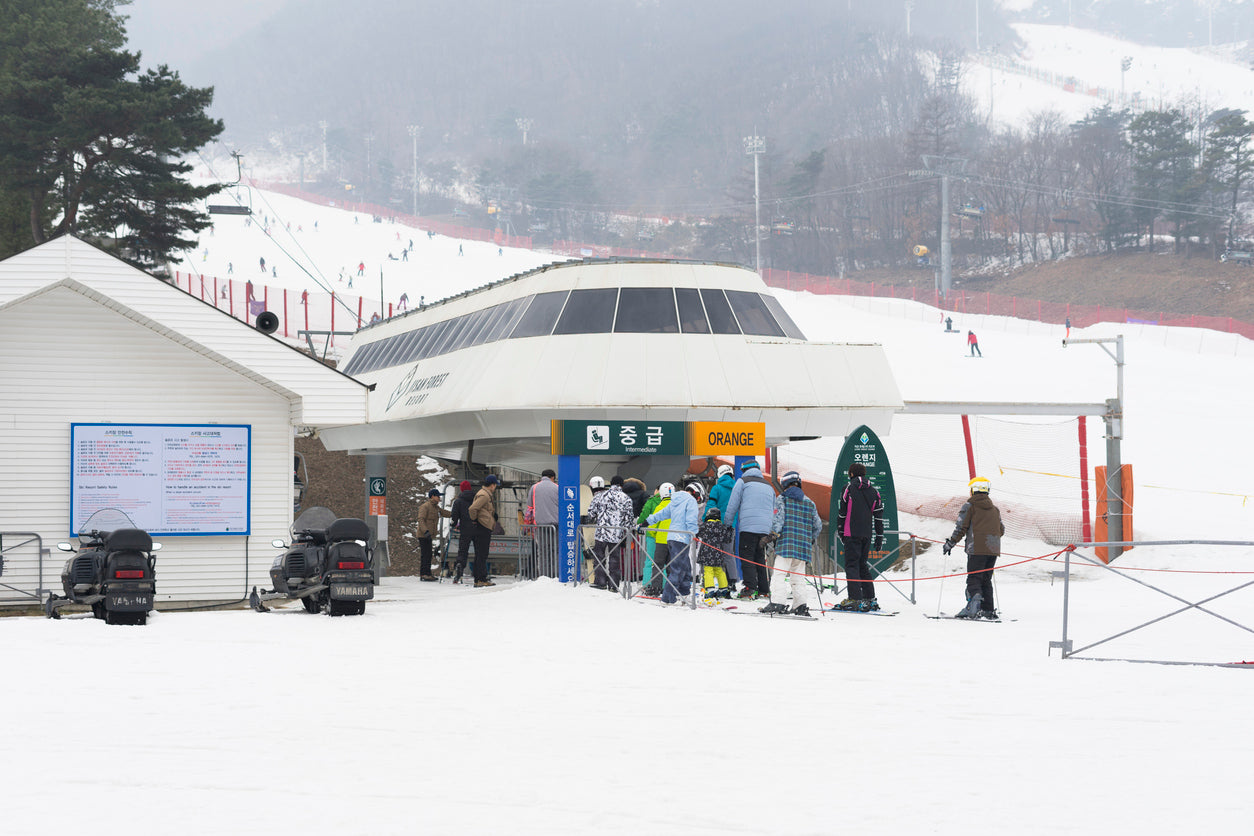 Hangang Sled Park: Seoul's Easiest Winter Day Out