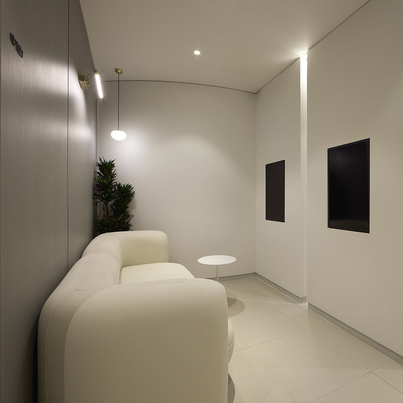 Dr. New Cell Clinic