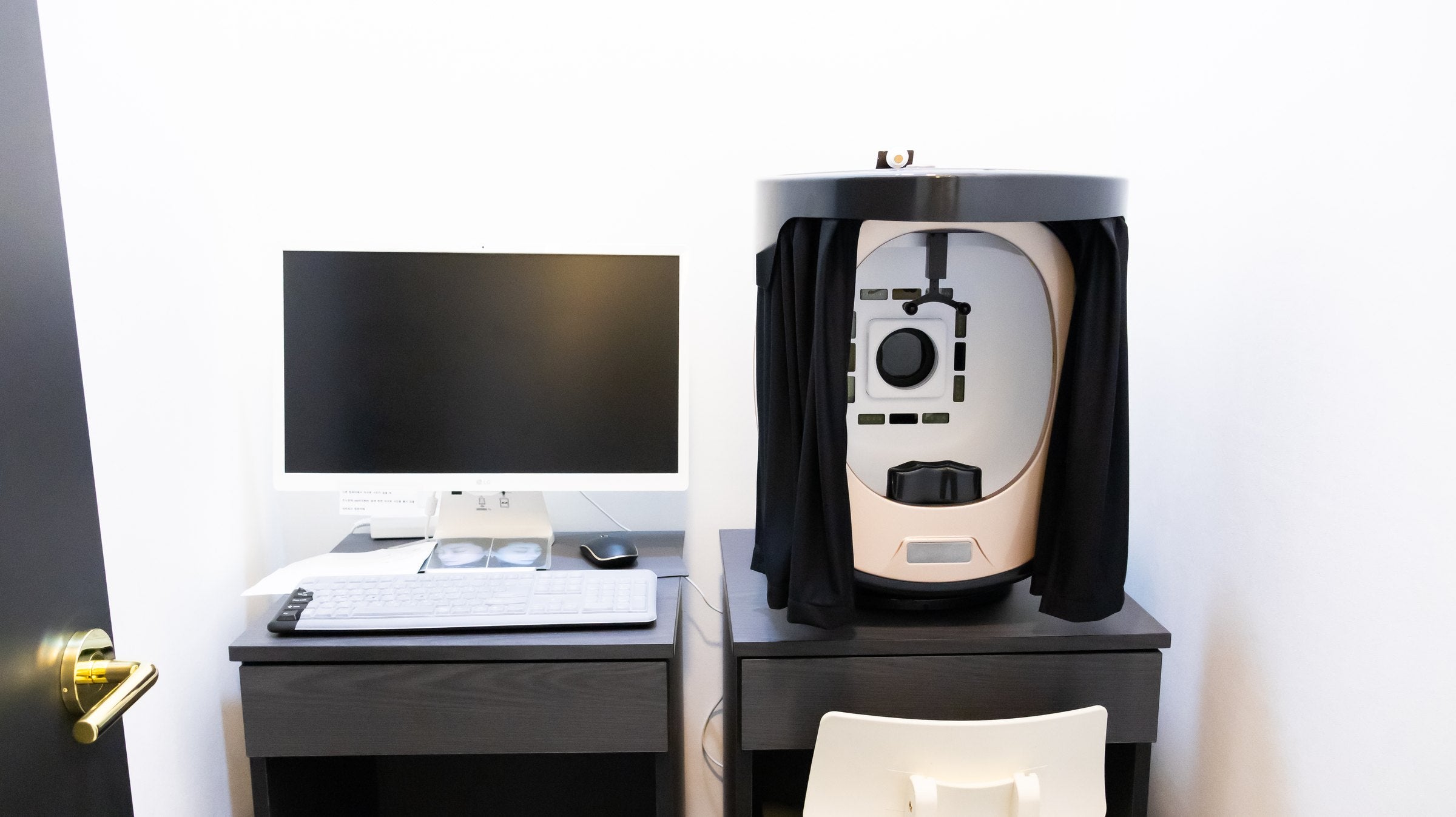 Skin analysis device at CHAI Clinic