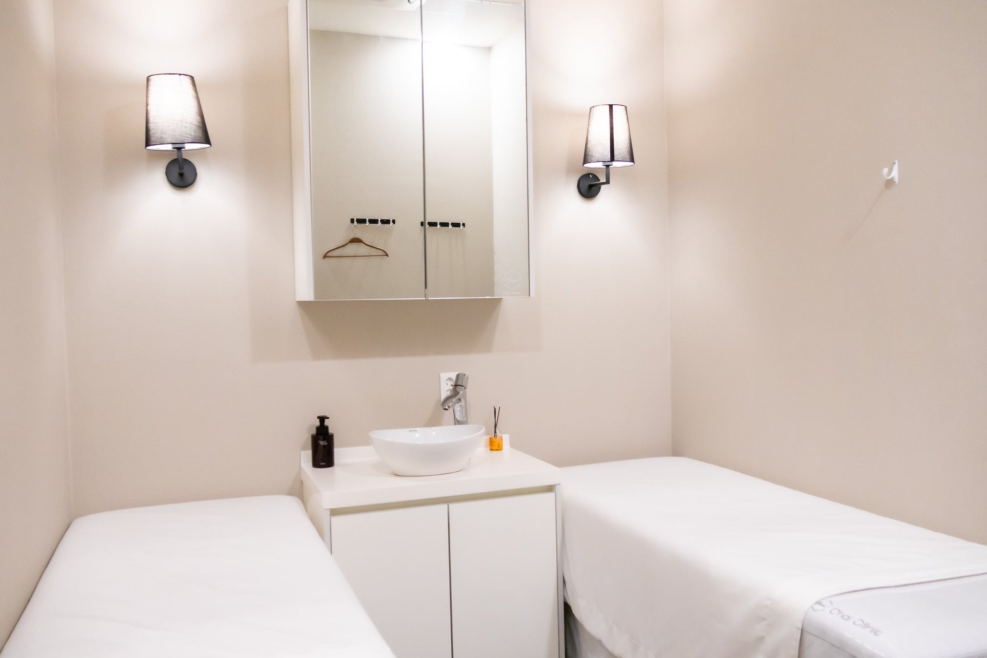 Two-bed treatment room at CHAI Clinic